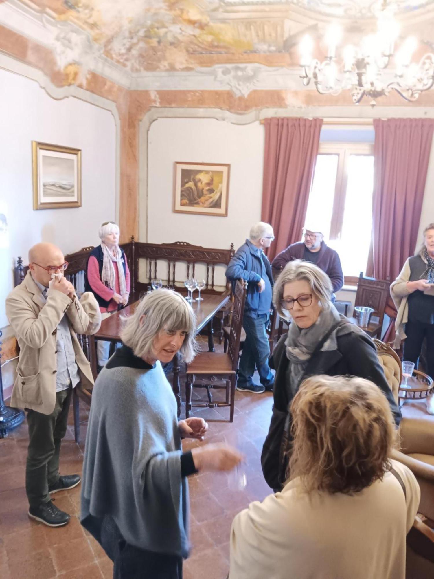 Monti di Licciana Nardi Monti Guesthouse מראה חיצוני תמונה